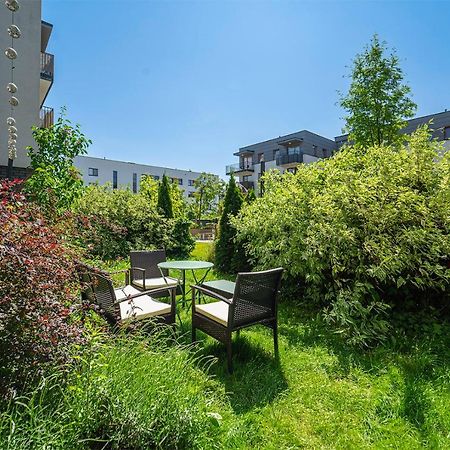 Bluszczanska Modern Urban Apartment ワルシャワ エクステリア 写真