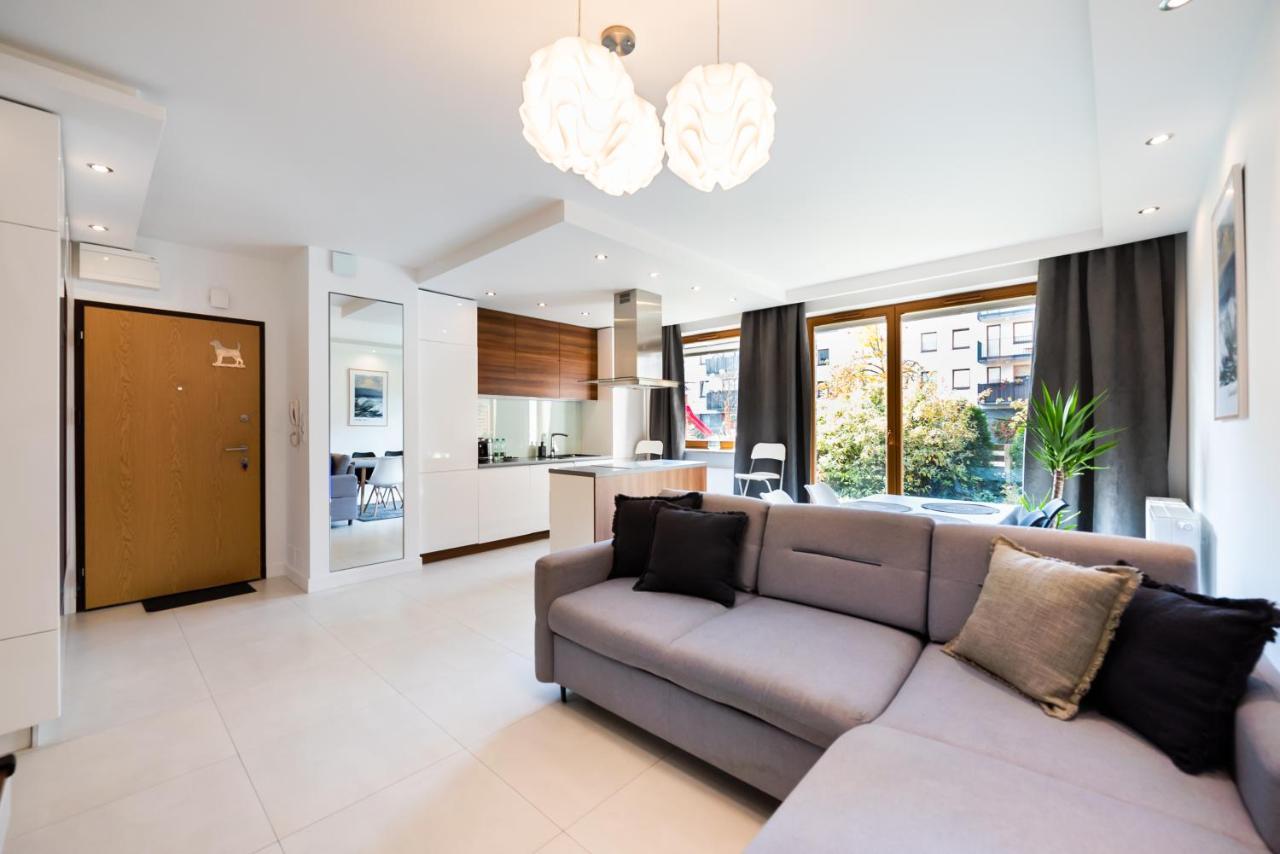 Bluszczanska Modern Urban Apartment ワルシャワ エクステリア 写真