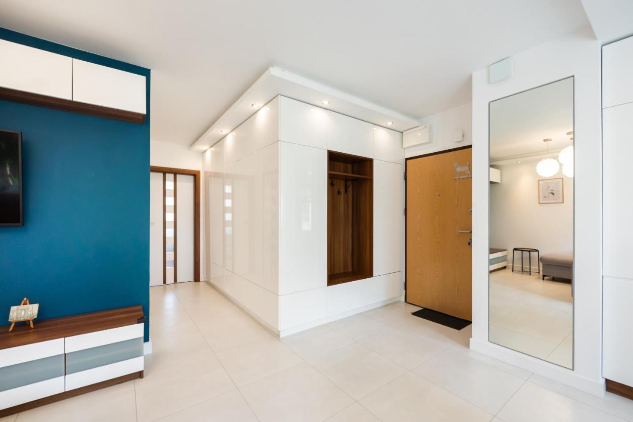 Bluszczanska Modern Urban Apartment ワルシャワ エクステリア 写真