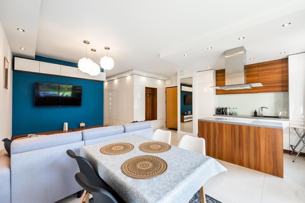 Bluszczanska Modern Urban Apartment ワルシャワ エクステリア 写真
