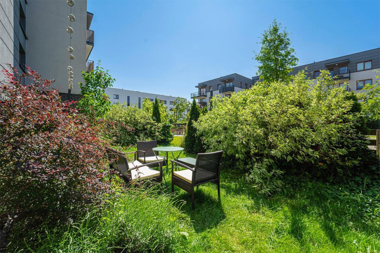Bluszczanska Modern Urban Apartment ワルシャワ エクステリア 写真